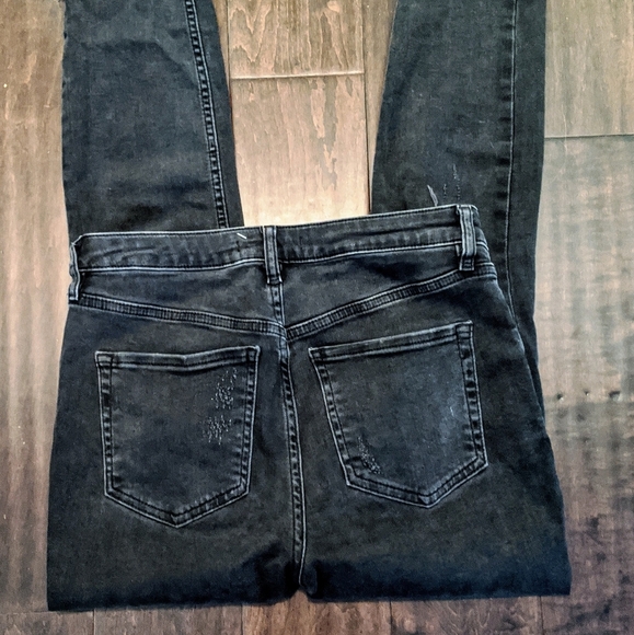 Free People Black Frayed Hem Jeans 👖 - Picture 5 of 7